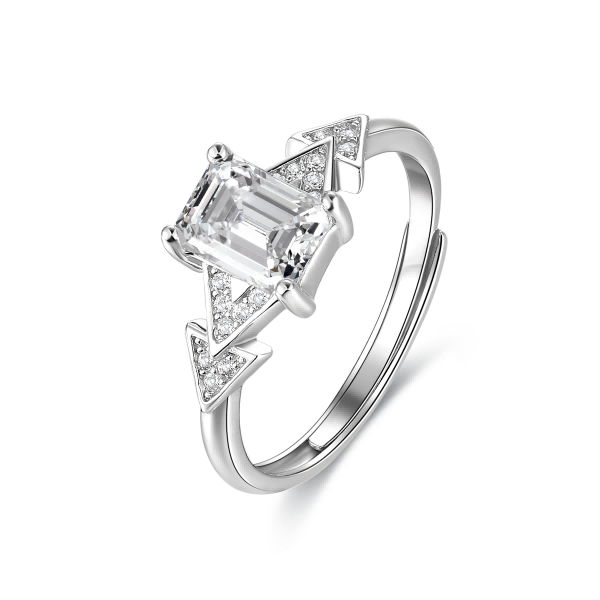 1 Carat Cedar 925 Silver Emerald cut Moissanite Stone Ring