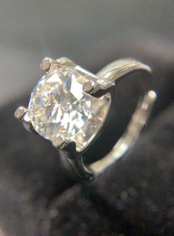 1 Carat Classic Bull Head 925 Silver Moissanite Stone Ring