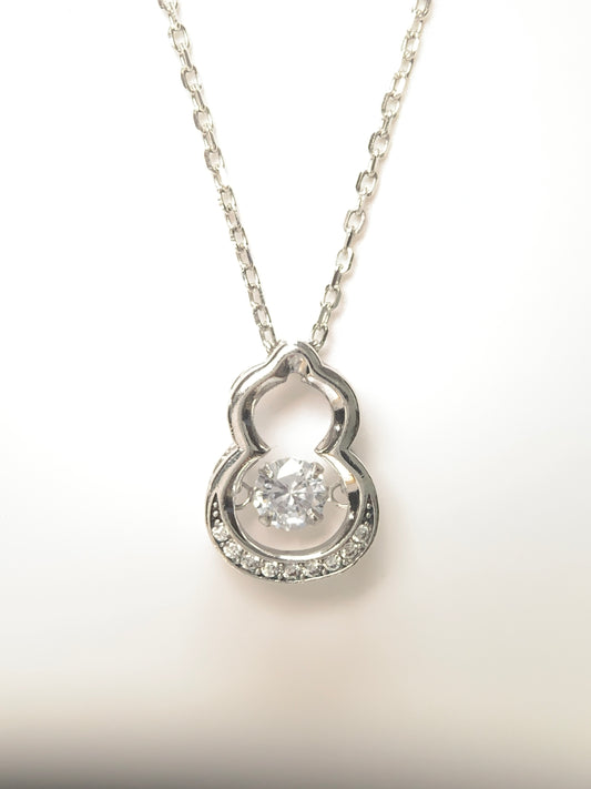 Calabash Dynamic 925 Silver & Zircon stone pendant